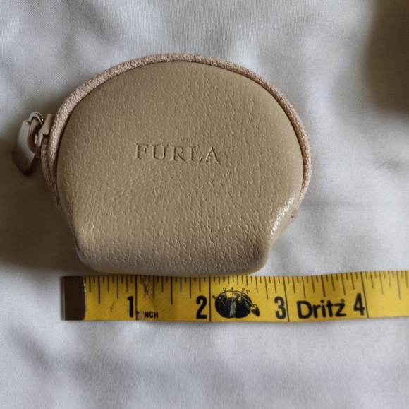 Furla 3 piece cosmetic bag set - Picture 6 of 6